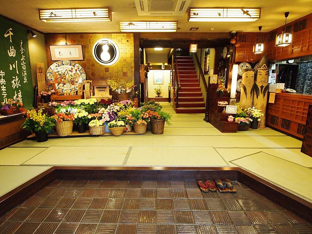 Chuo Hotel Chikuma Exterior photo
